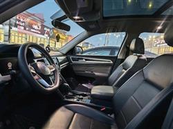 ڤۆڵکسواگن ئەتلەس